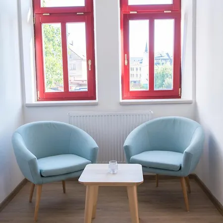 Tri Orisky -